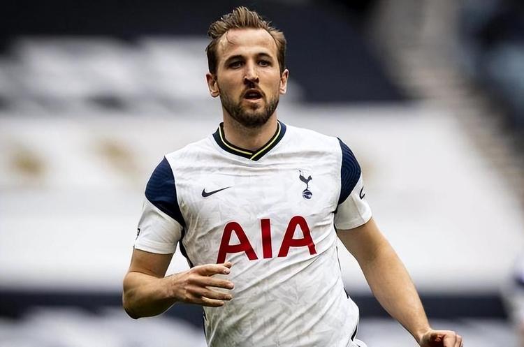 他面对强风 他面对强风