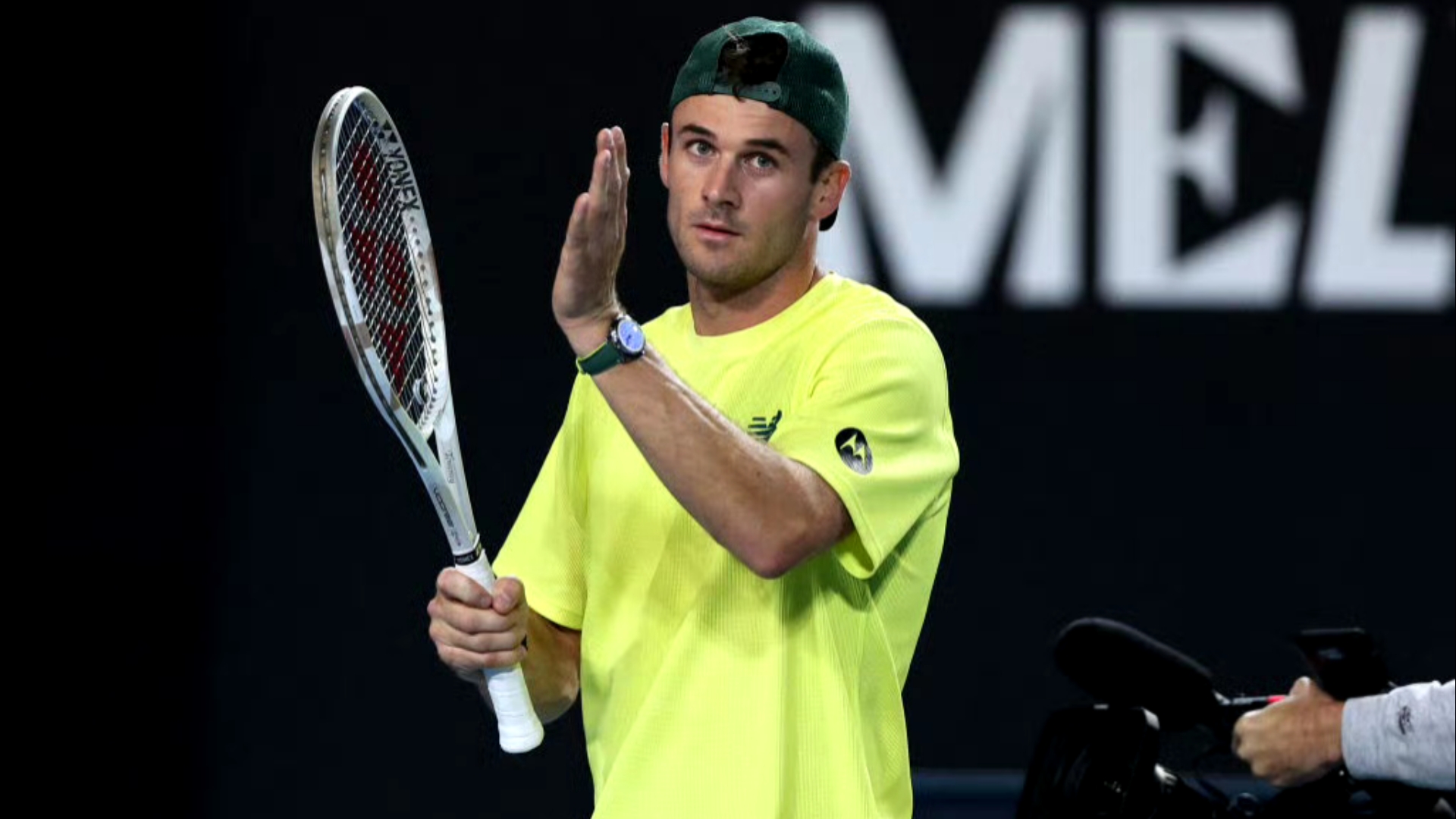 他曾成功执 他曾成功执