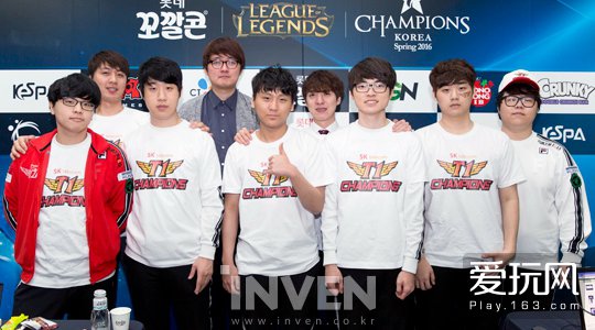 两名可用之 两名可用之