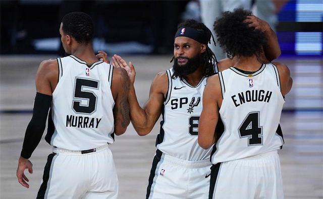 看德州扑克 看德州扑克